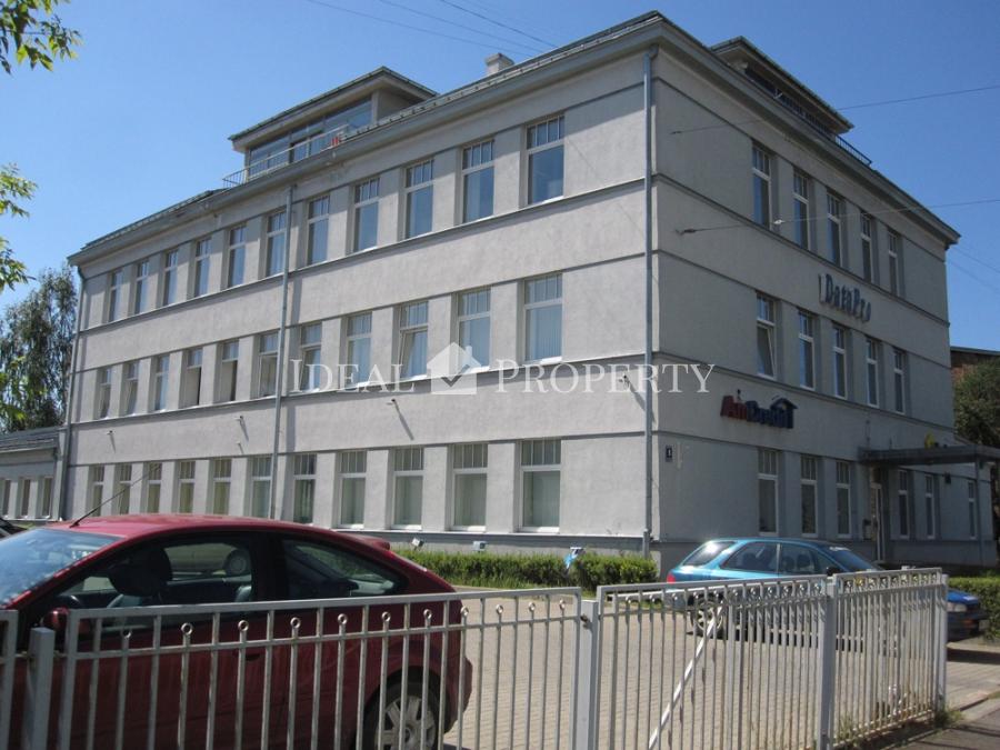 We offer to buy office building