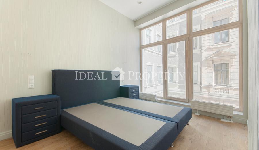 We offer for rent/sale  2-room apartment in a new project at Stabu street.