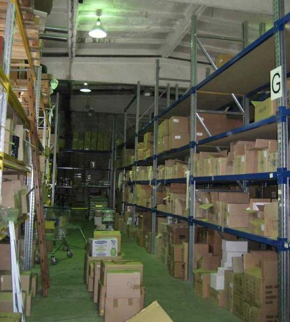 Продается участок земли со строениями в Риге