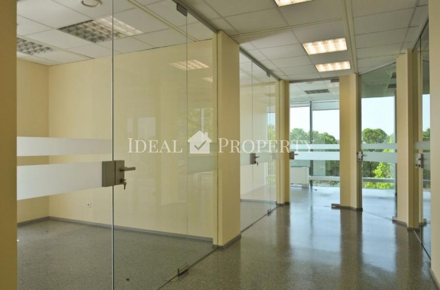 Офисное здание А класса в аренду в Пардаугаве. Офисное здание А класса в аренду в Пардаугаве.