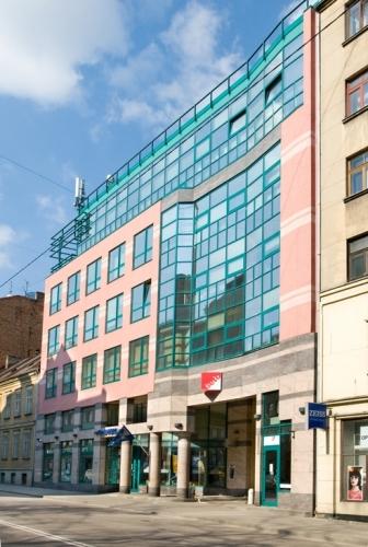 Офисный центр Lāčplēša 41 расположен в деловой части города Офисный центр Lāčplēša 41 расположен в деловой части города