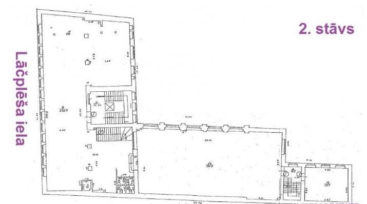 Офисный центр Lāčplēša 41 расположен в деловой части города Офисный центр Lāčplēša 41 расположен в деловой части города