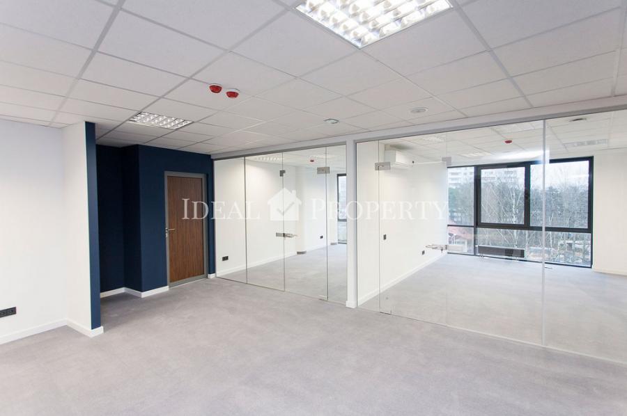 Cдаем в аренду офисные помещения в бизнес-центре Астрас Cдаем в аренду офисные помещения в бизнес-центре Астрас