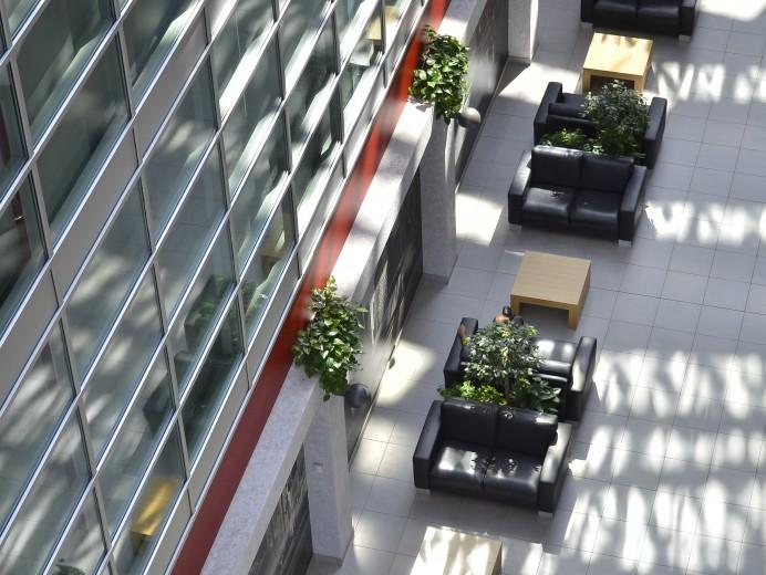 Предлагаем коммерческое помещение в Новом современном здании.