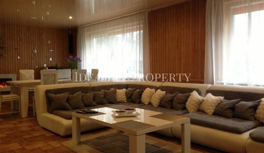 Rent for the summer a new 2 storey house in Jurmala.