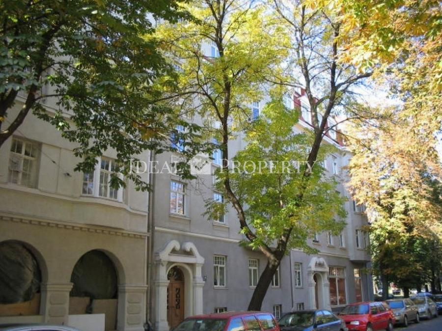 A great apartment for long term rent in the Quiet Center of Riga, in Ausekla Street. 