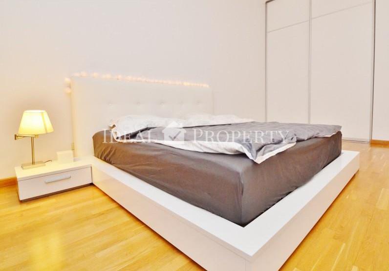 For rent we offer a 2 bedroom apartment in the center of Riga