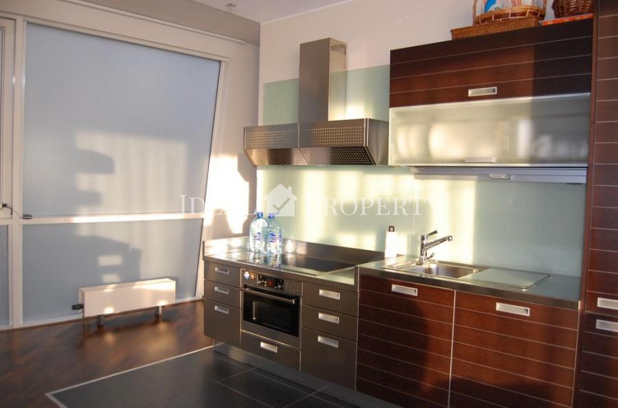 Эксклюзивная квартира с видом на Вантовый мост и Старую Ригу. Эксклюзивная квартира с видом на Вантовый мост и Старую Ригу.