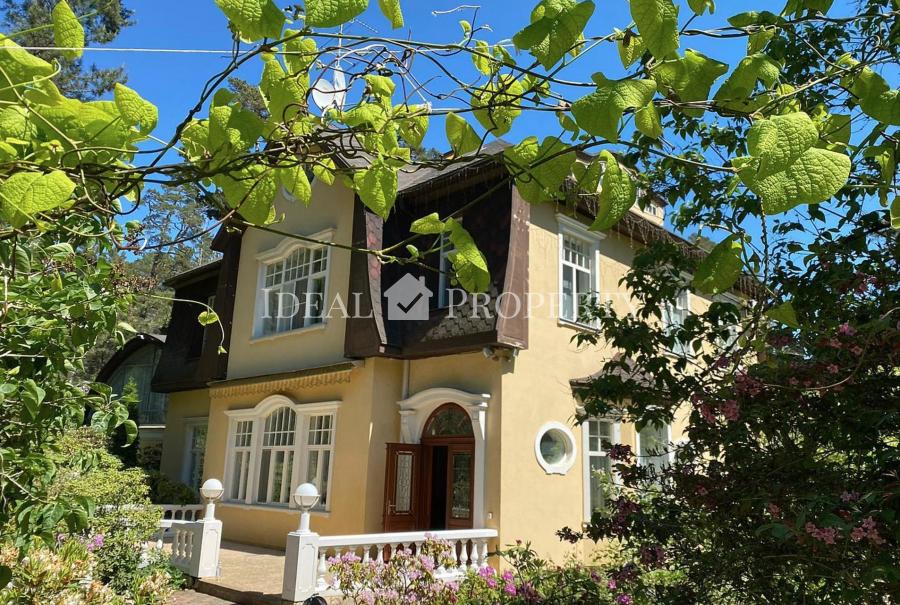 Private house in the most prestigious part of Jurmala - Lielupe.