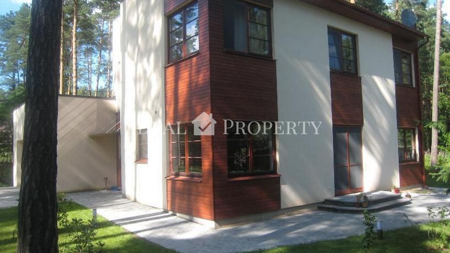 For the summer season or for a long term we offer for rent house in Jurmala