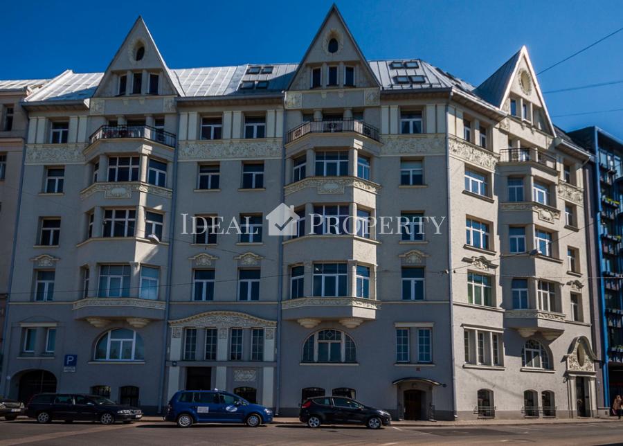 An apartment for sale and rent in the center of Riga. 