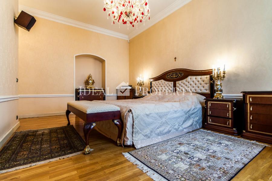 An apartment for sale and rent in the center of Riga. 