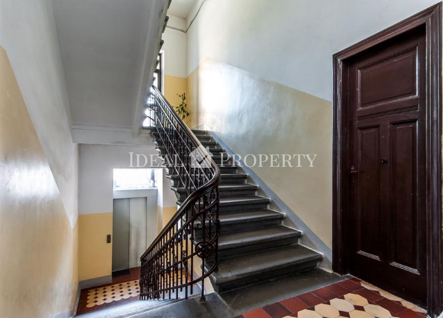 An apartment for sale and rent in the center of Riga. 