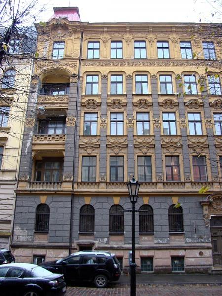 2-х этажная квартирa на ул. Алберта.. 2-х этажная квартирa на ул. Алберта..