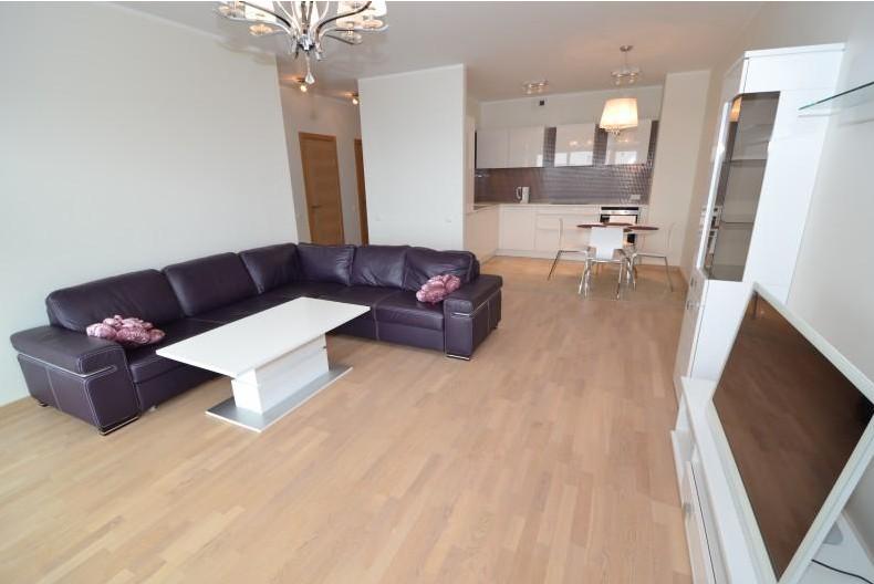 For rent 2 bedroom apartment in the project Skanstes Virsotnes.