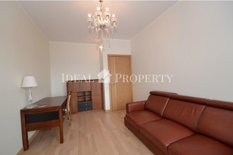 For rent 2 bedroom apartment in the project Skanstes Virsotnes.