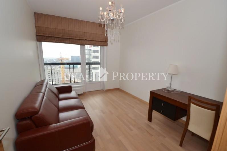 For rent 2 bedroom apartment in the project Skanstes Virsotnes.