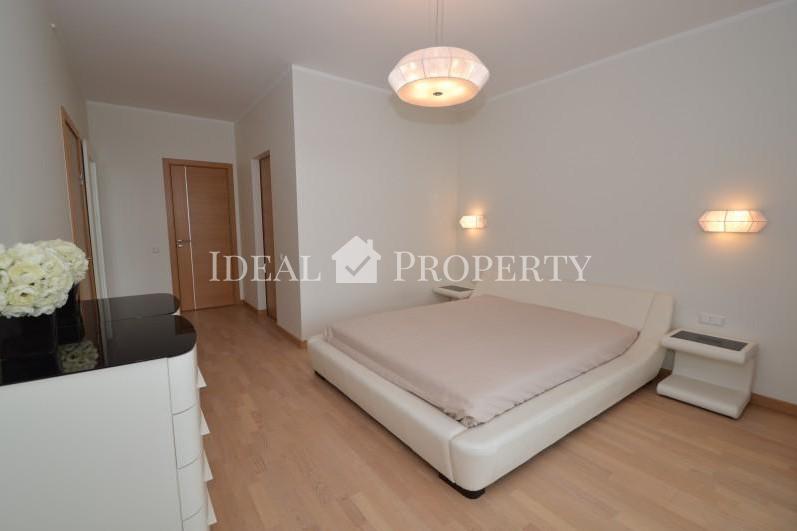 For rent 2 bedroom apartment in the project Skanstes Virsotnes.