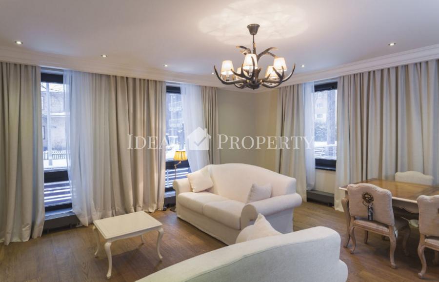 Продаётся небольшая 2- комнатная квартира на ул. Муйжас.