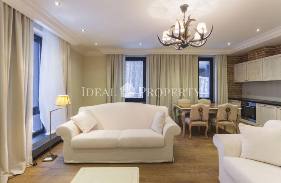 Продаётся небольшая 2- комнатная квартира на ул. Муйжас.