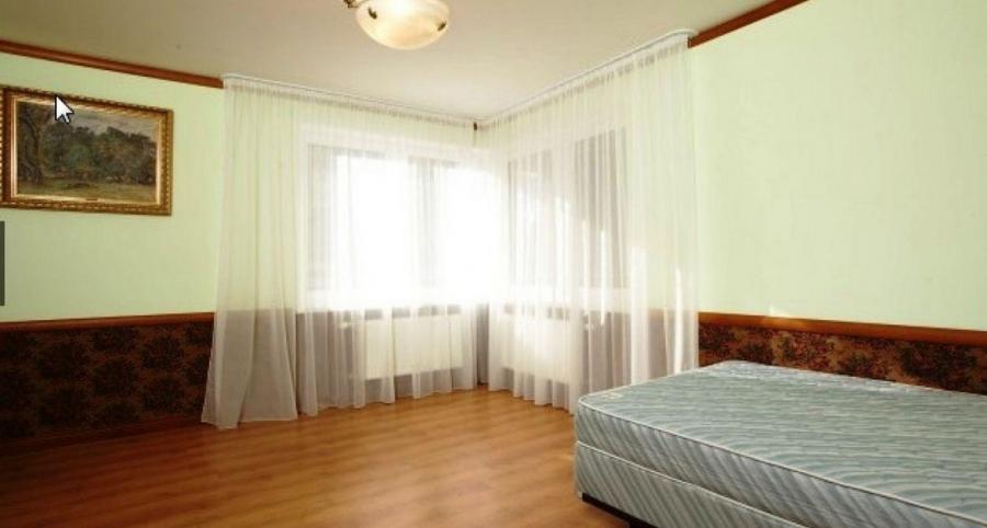 На продажу двухуровневая квартира с просторной терассой