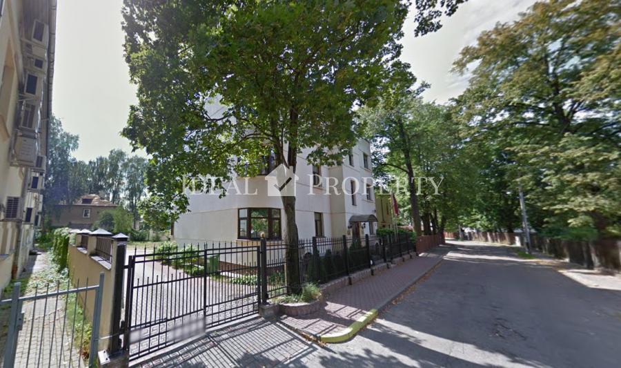 Продажа 3-этажного офисного здания в районе Тейки. 