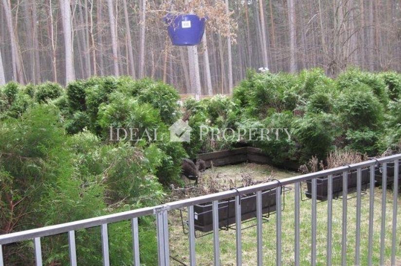 Предлагаем  3-комнатную квартиру на 1 этаже