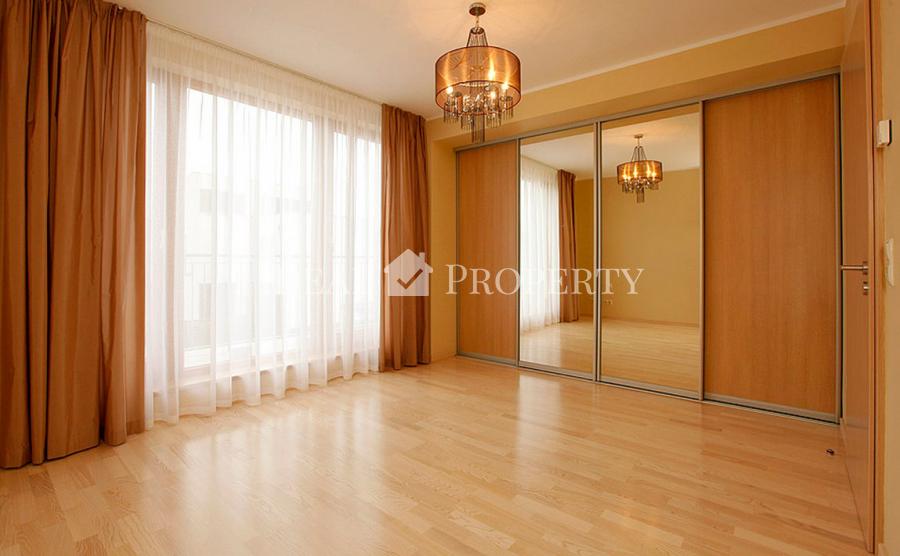 Таунхаус в поселке Салиена