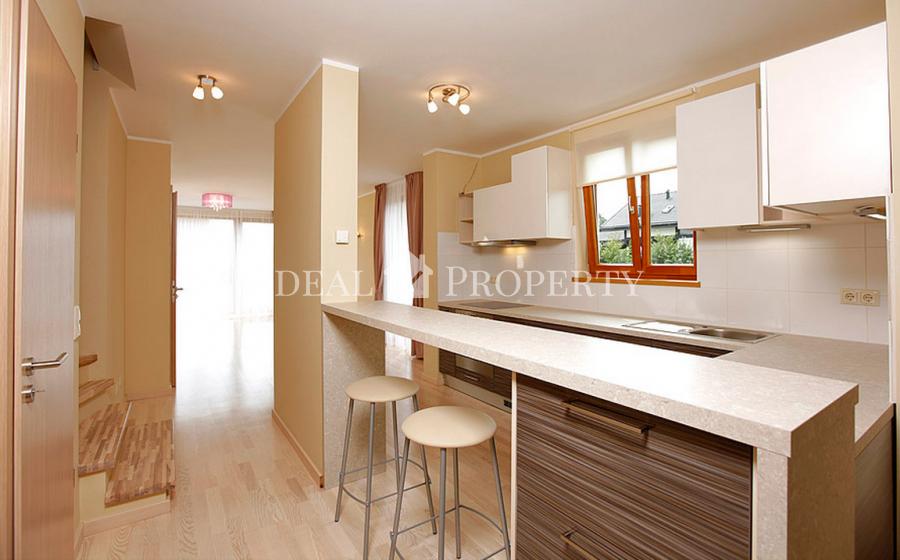 Таунхаус в поселке Салиена