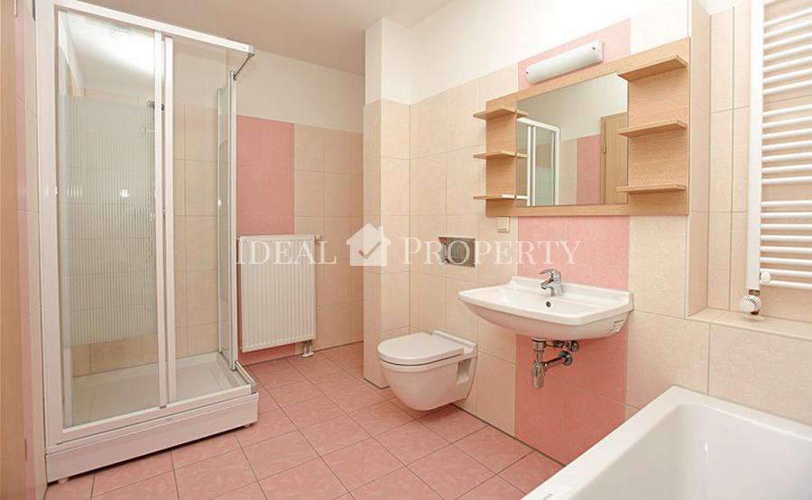 Таунхаус в поселке Салиена