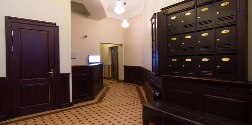 For rent we offer an exclusive 2 bedroom apartment in the heart of Old Town in Riga