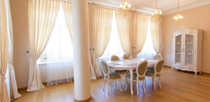 For rent we offer an exclusive 2 bedroom apartment in the heart of Old Town in Riga