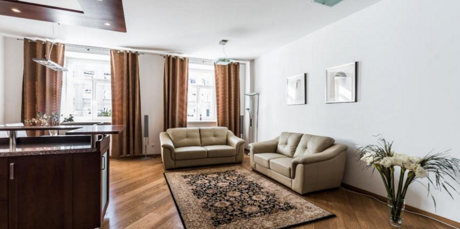 For rent modern and comfortable 3 room apartment in the city centre of Riga