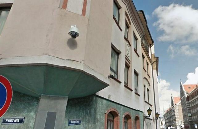 For rent office building on the street Peldu , located in the heart of historic buildings in Riga