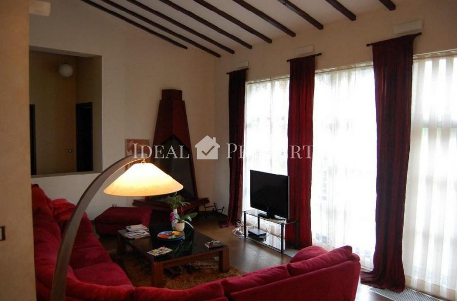 Сдается дом в тихом месте в Лангстини. Сдается дом в тихом месте в Лангстини.