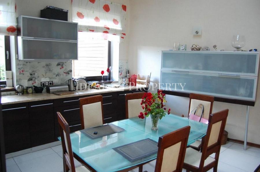 Сдается дом в тихом месте в Лангстини. Сдается дом в тихом месте в Лангстини.