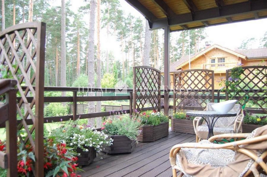 Сдается дом в тихом месте в Лангстини. Сдается дом в тихом месте в Лангстини.