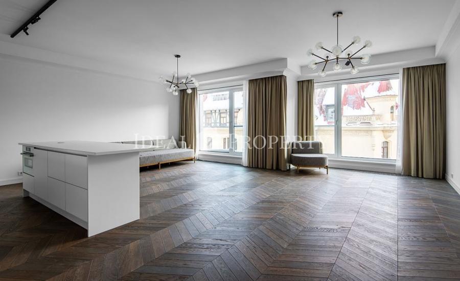 Comfortable apartment with two bedrooms in residential complex «Art Luxury House»