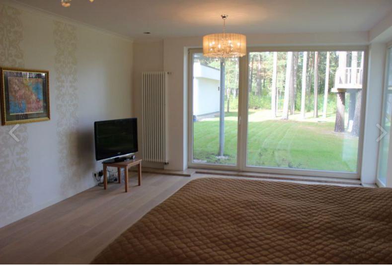 For sale/ rent private house in Jurmala, in quiet, green location in Melluzi