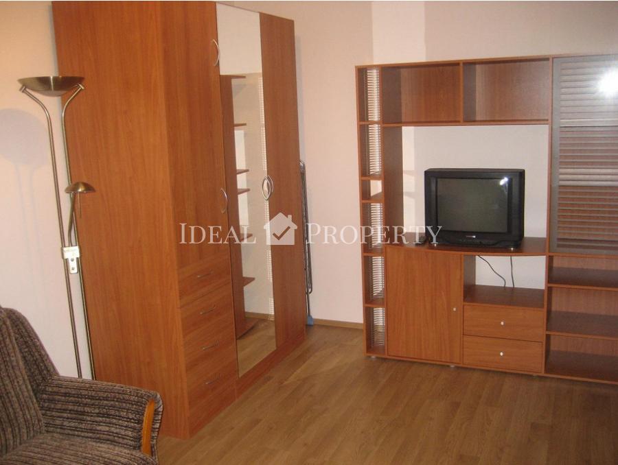 For rent 1-bedroom apartment at Rupniecibas street.