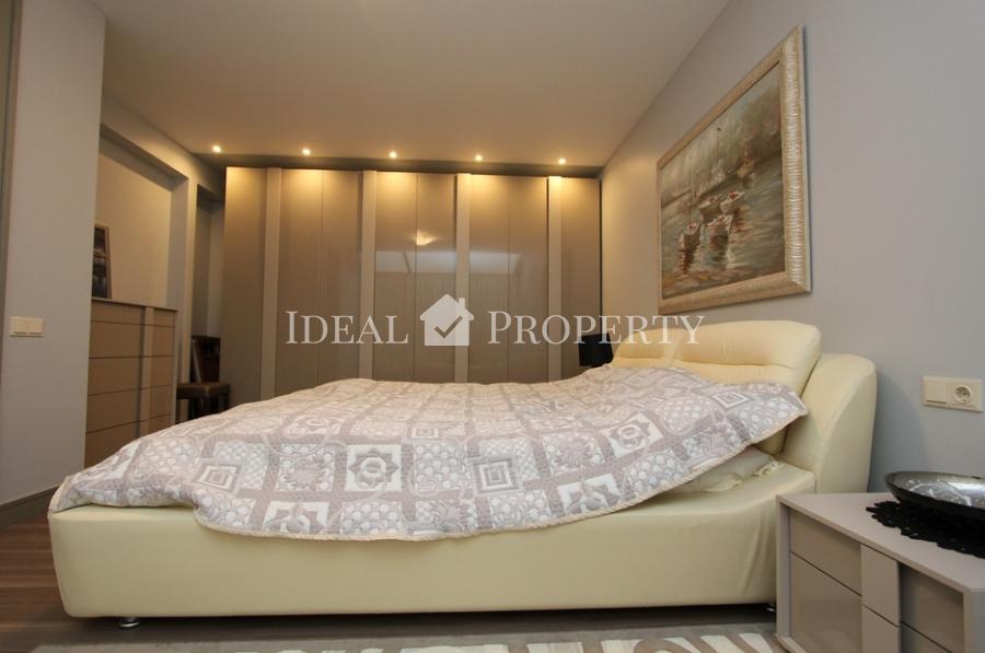 For sale compact apartment with 2 bedrooms in Aleksandra project.