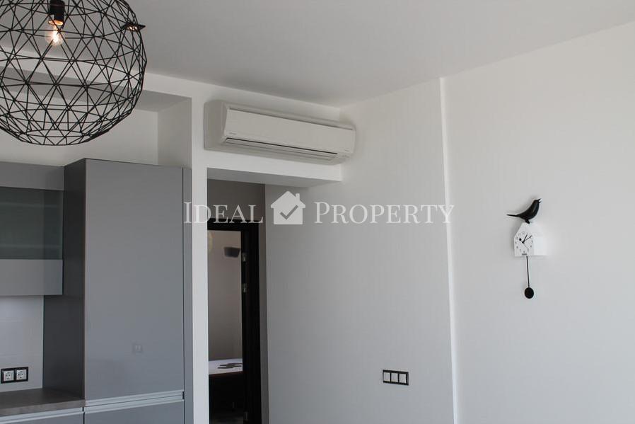 For rent equipped 2-bedroom apartment in the Old Town in a new building. 