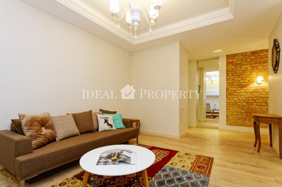 For rent bright  apartment  in the center of Riga.