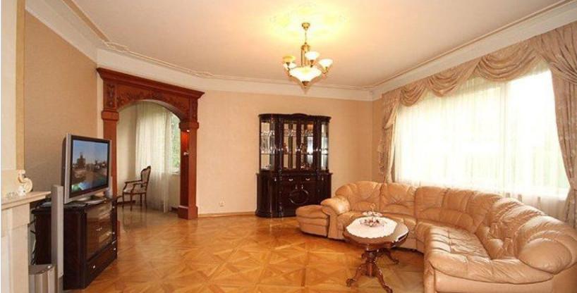 Продается частный дом в зеленой зоне в Биерини.