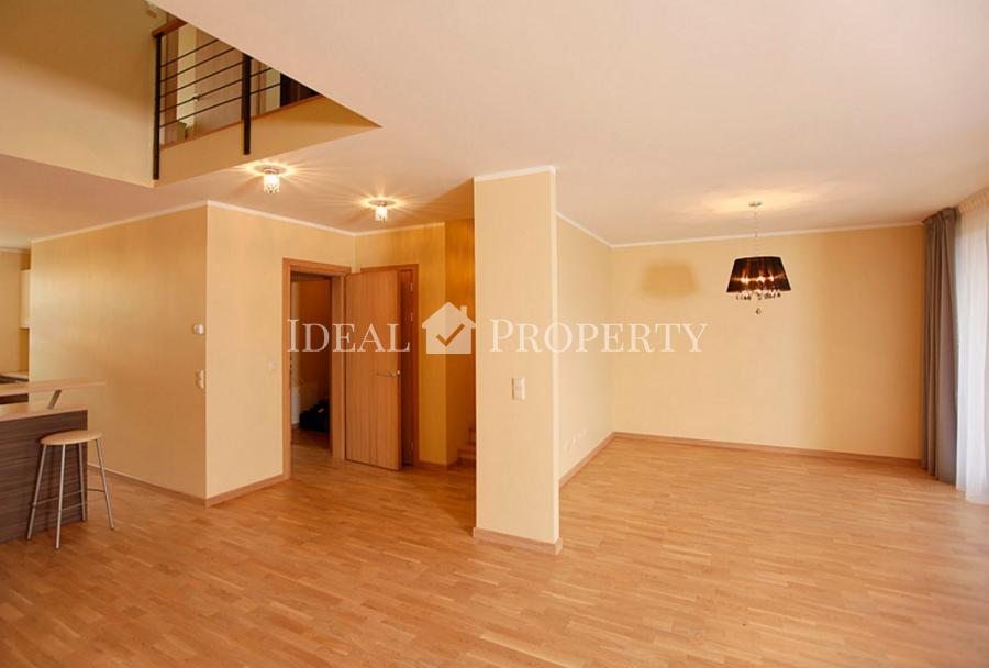 Таунхаус в поселке Салиена