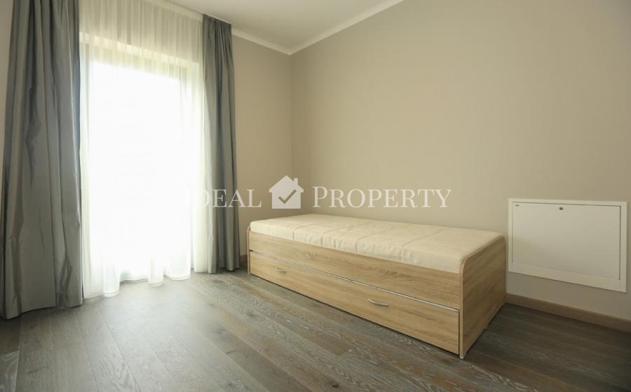 Полностью меблированный коттедж в Saliena. 