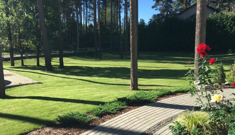 Pārdošanā skaists īpašums elitārajā ciematā Ezerkrasts Garkalnes novada Sunīšos.