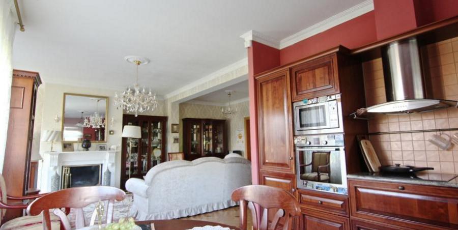 We rent part of semi-detached house in Mezapark with 5 separate rooms.