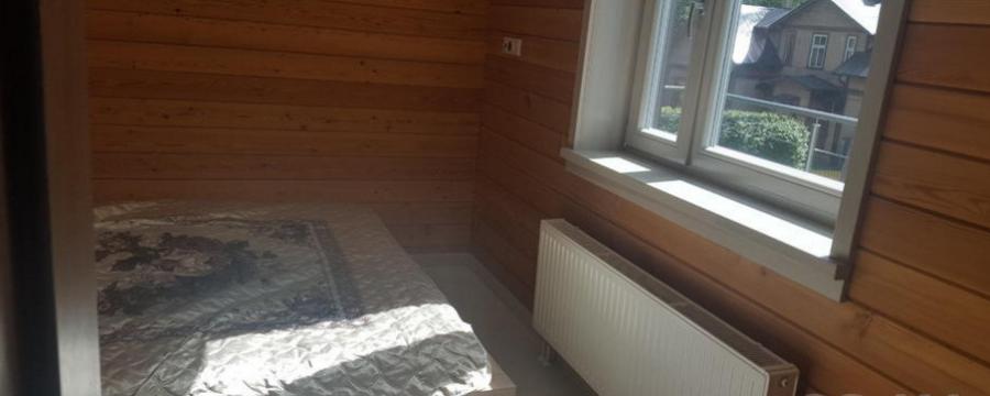 На продажу дом из клееного бруса(лиственница).