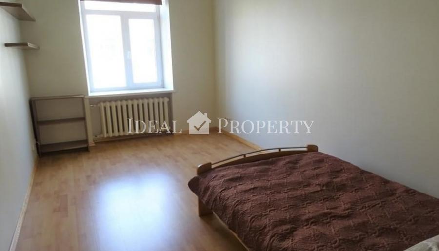 For rent nice 3 bedroom apartment at Elizabetes street.